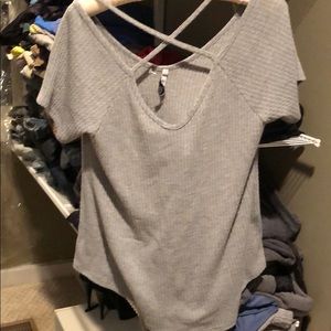 Beautiful gray criss crosses shirt